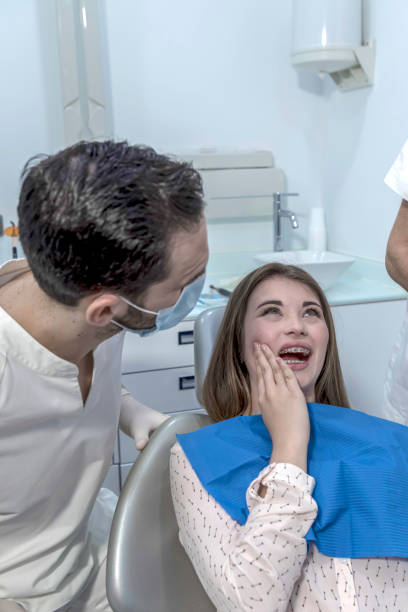 Best Emergency Dentist for Lost Fillings or Crowns in Hurricane, WV