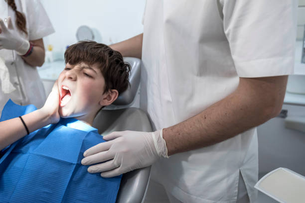 Best Orthodontic Emergency Dentist in Hurricane, WV